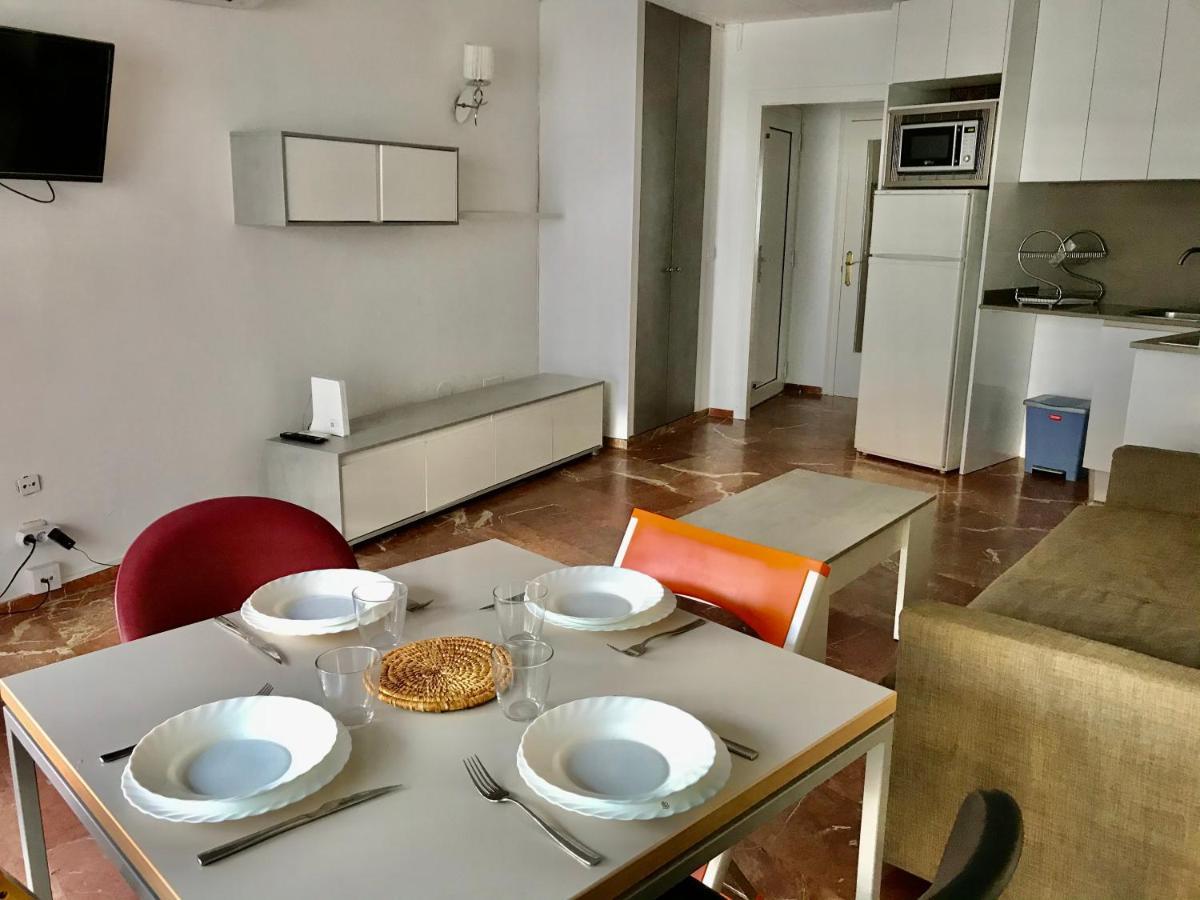 Appartement Palmeras - En El Centro De - Cerca De La Playa - Terraza - Wifi Roses